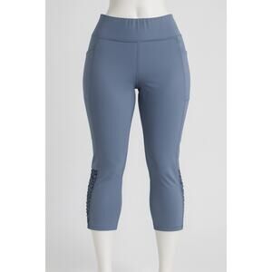 LANE BRYANT LIVI ACTIVE HIGHWAIST WICKING CAPRI LEGGING BRAID DETAIL SIZE 18/20